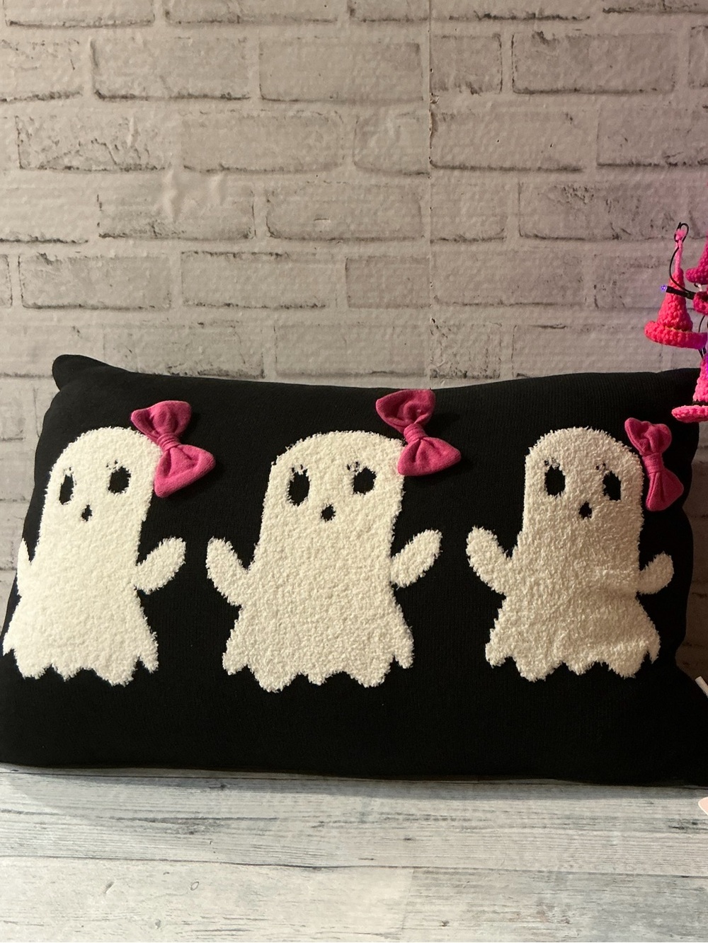 Goblin & Ghoul Knit Ghost Pillow With Bow Appliqué-16” x 24”